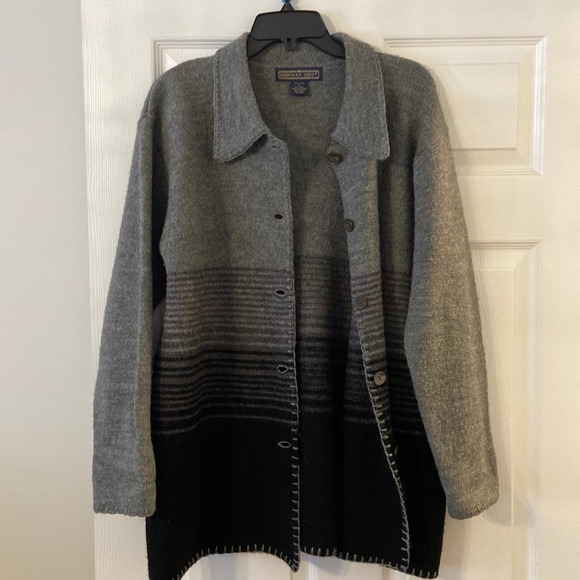 herman & geist Sweaters - HERMAN & GEIST 100% wool Sweater size L excellent condition length 30/31”